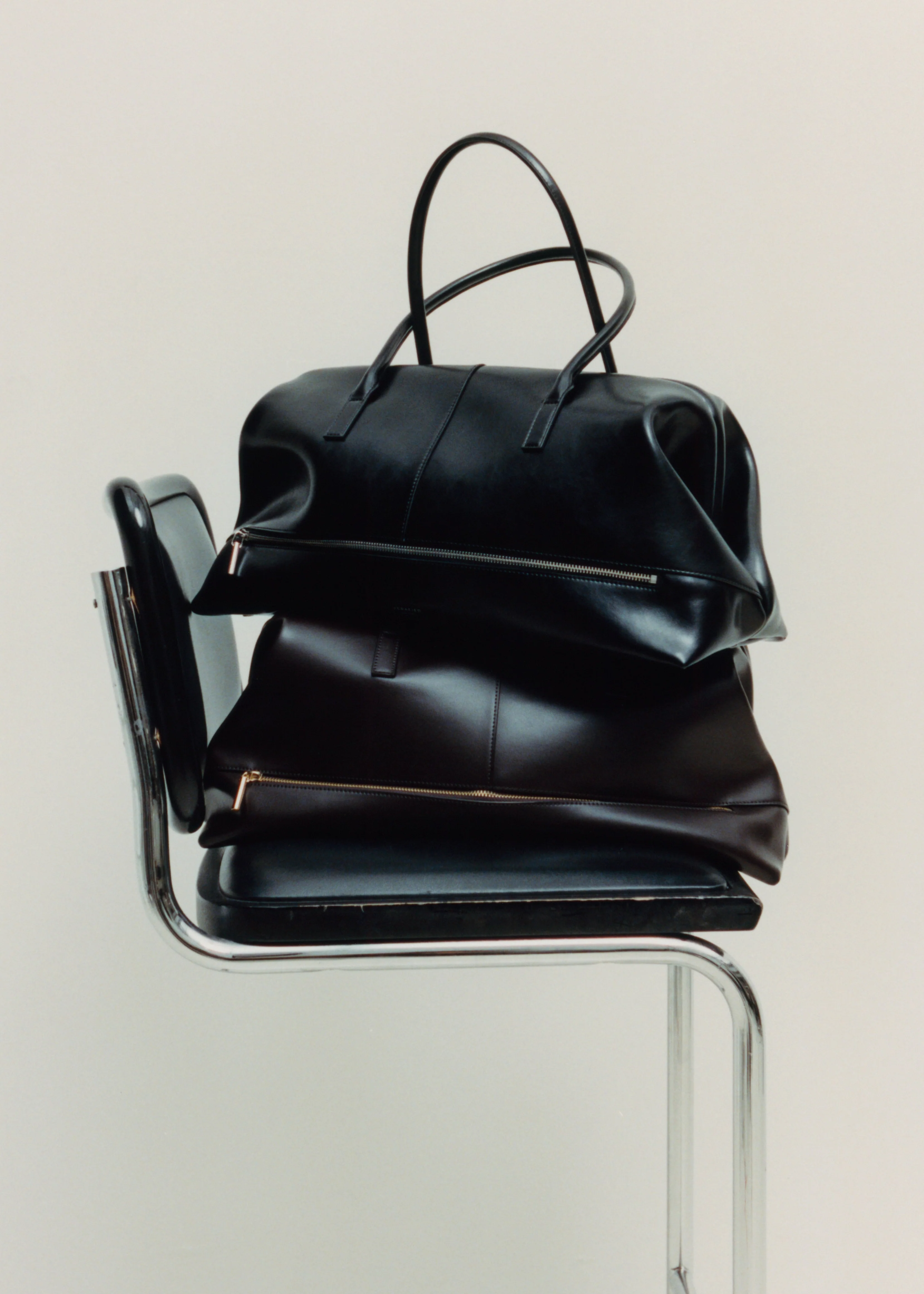 Black Club Bag - Image 22