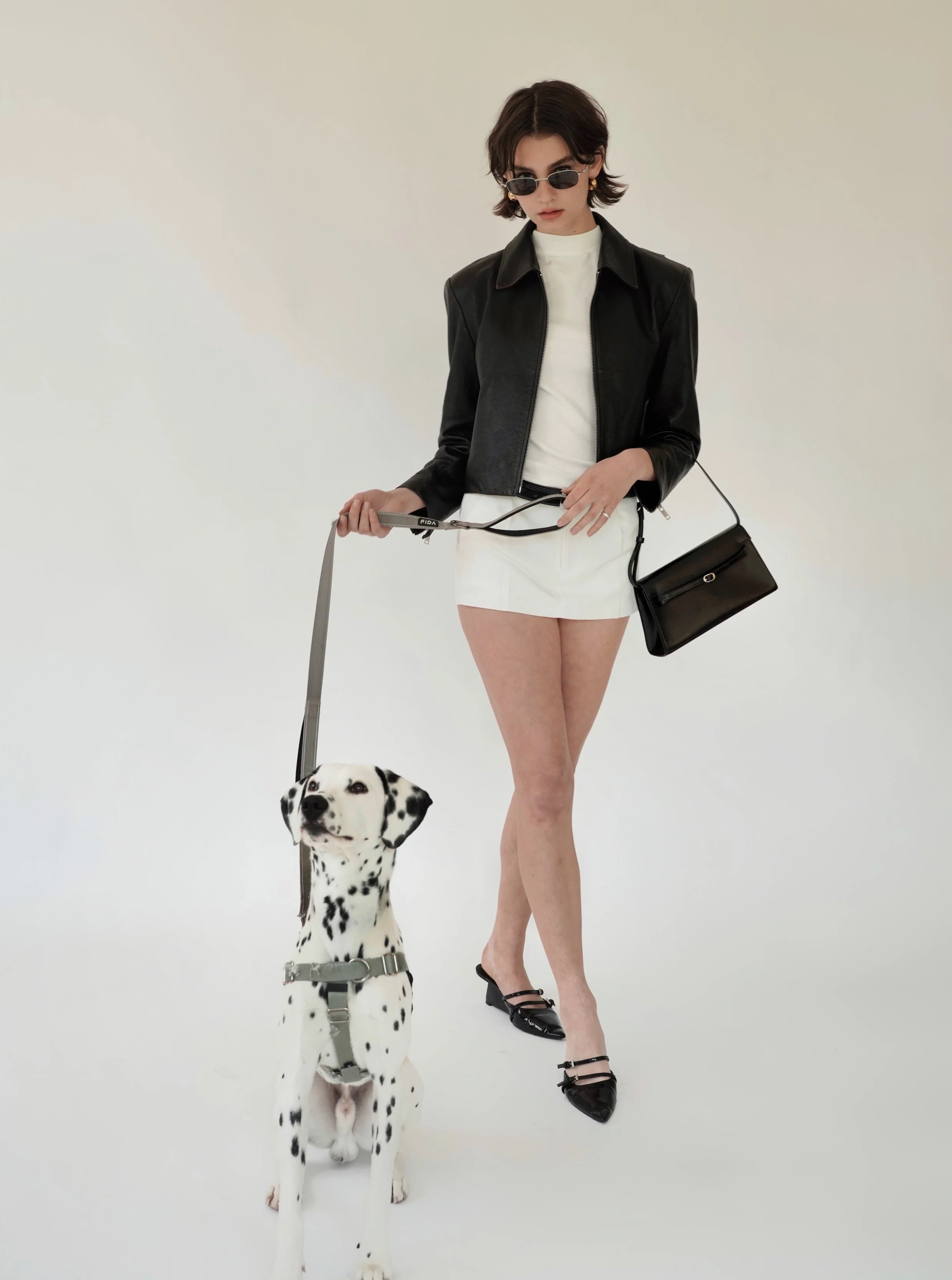 Noir Allure Shoulder Bag - Image 21