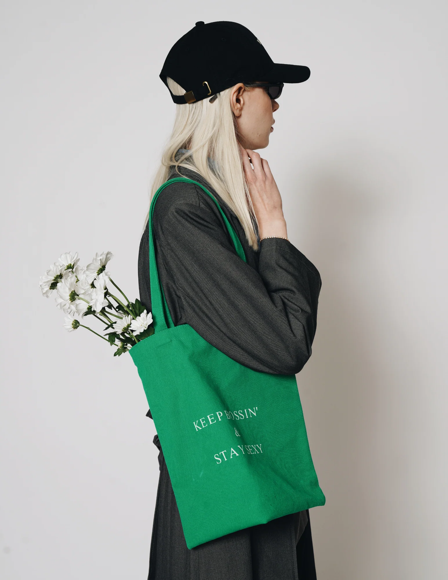 Black VERAFIED Cap - Image 7