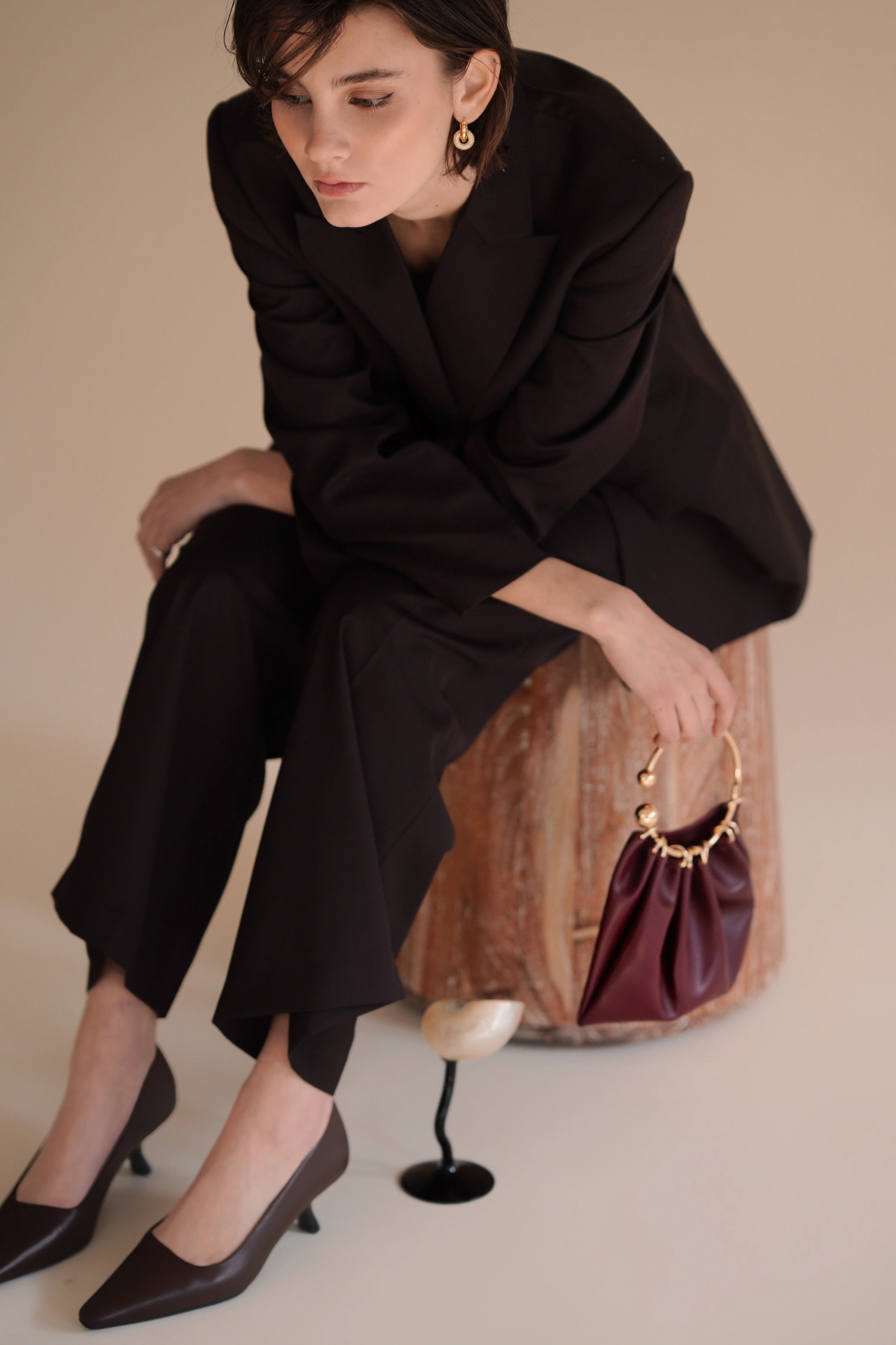 Burgundy Ring Handle Bag - Image 12