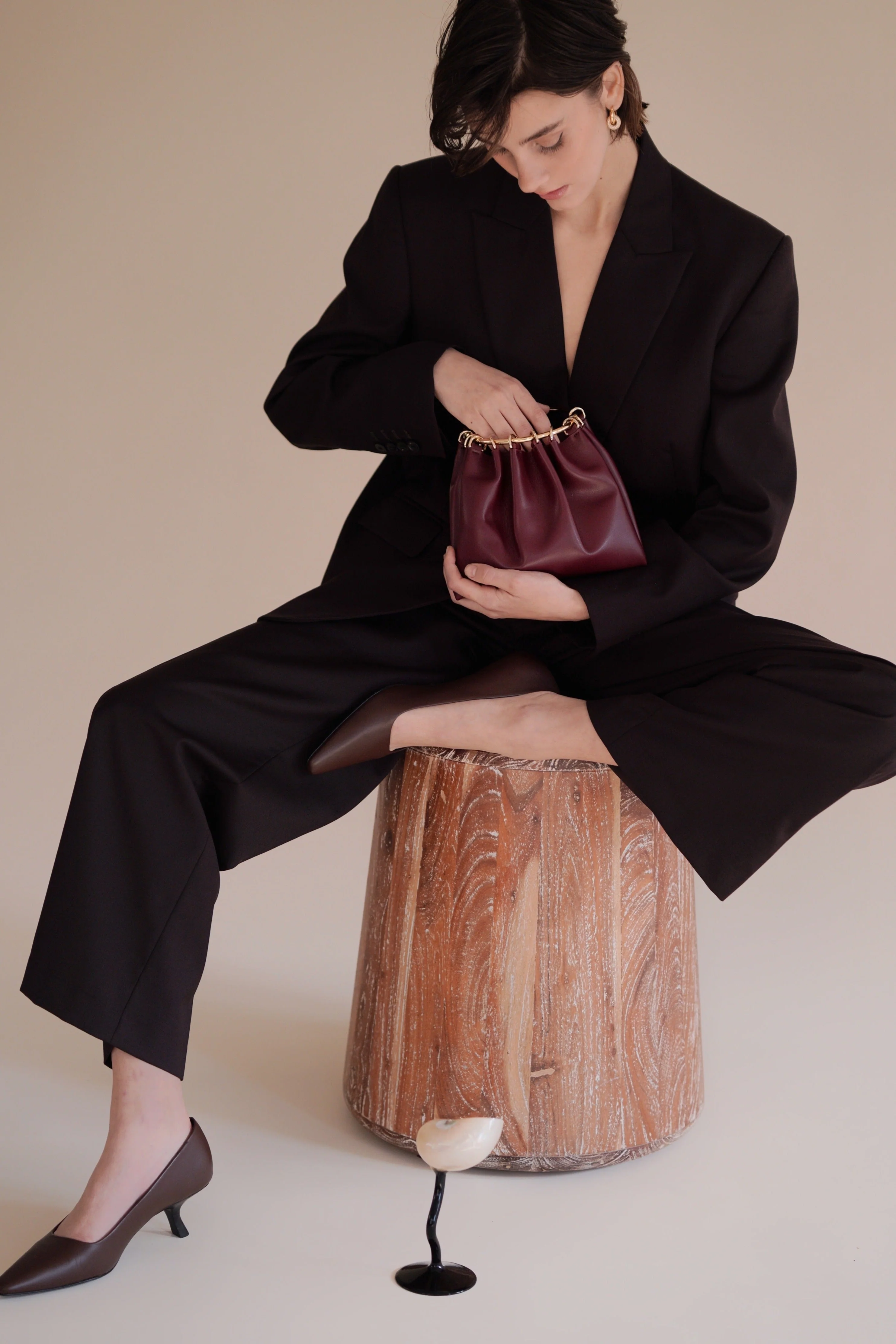 Burgundy Ring Handle Bag - Image 13