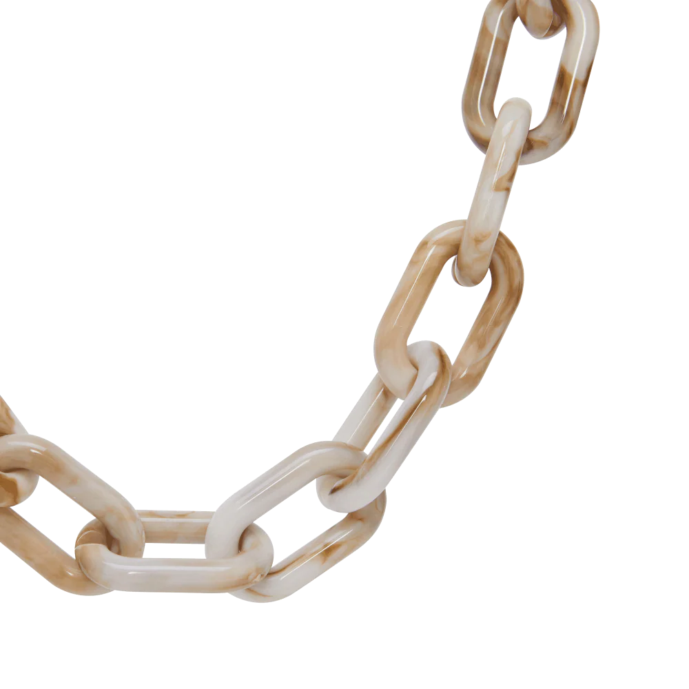 The Chains - Image 8