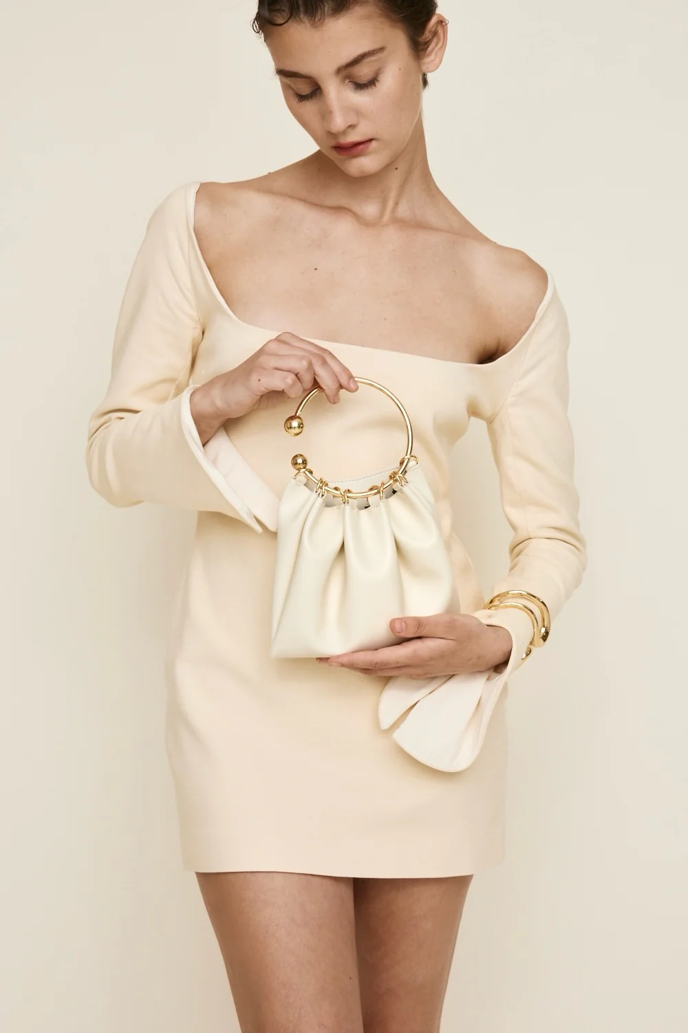 Cream Ring Handle Bag (Pre-Order Only. Will Ship Mid March) - Image 11