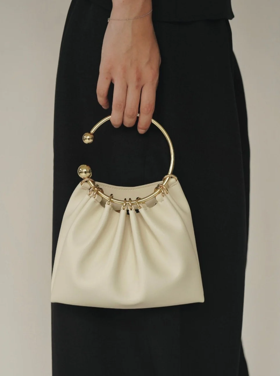 Cream Ring Handle Bag (Pre-Order Only. Will Ship Mid March) - Image 16