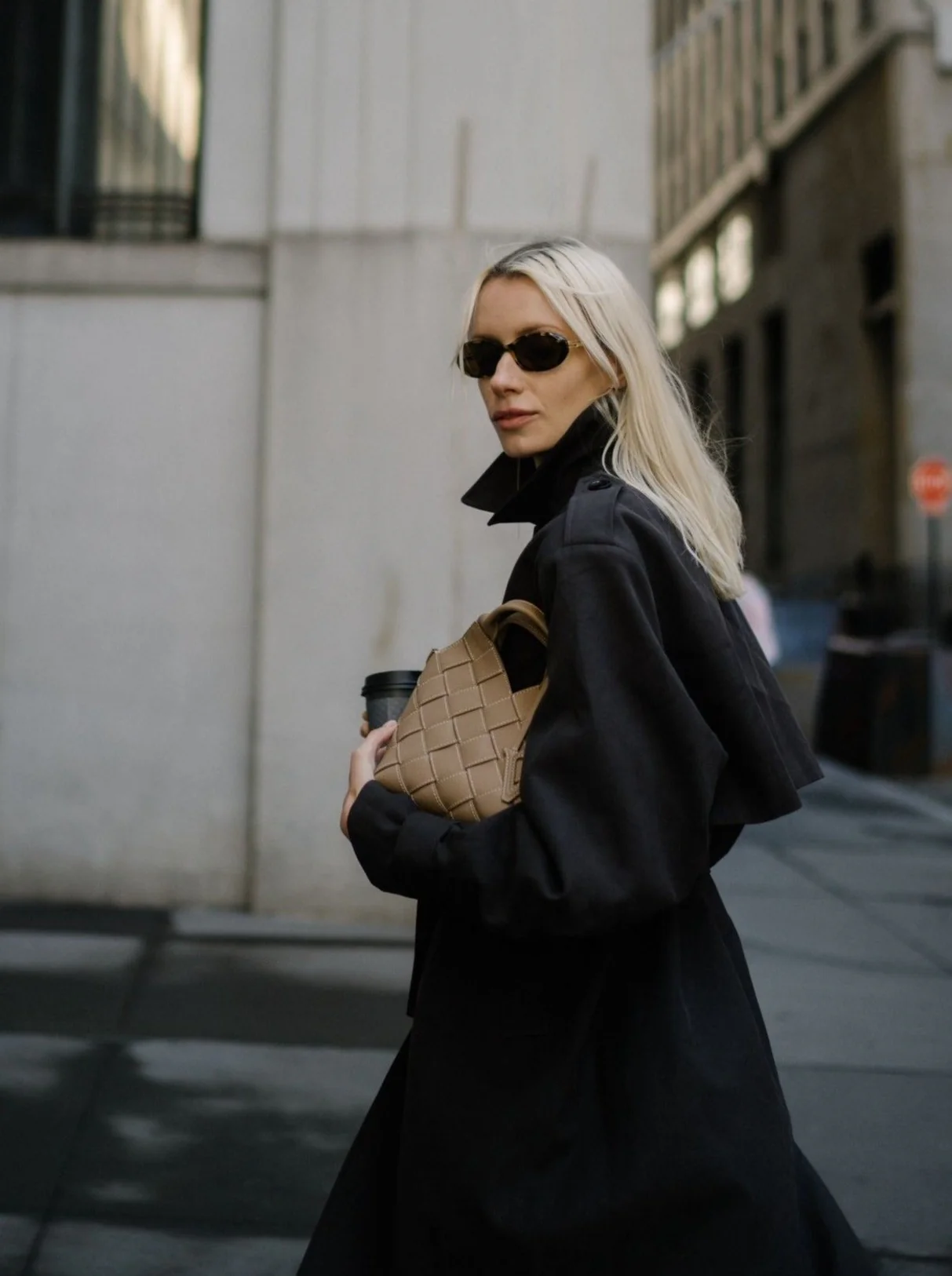 Etoupe Woven Basket Bag - Image 12