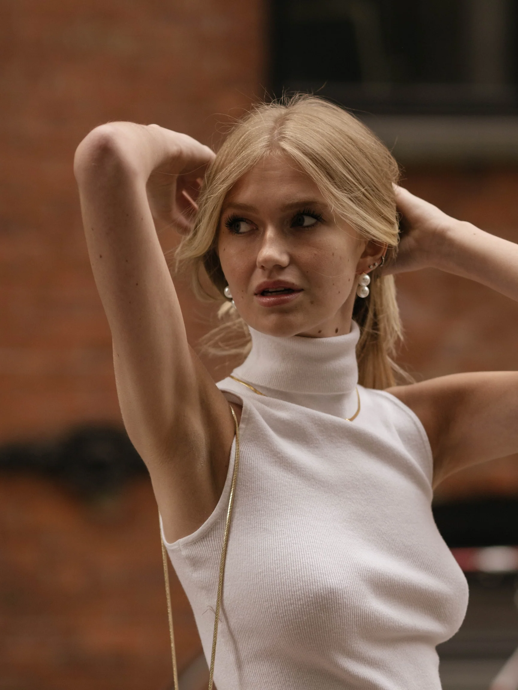 Iris Pearl Earrings (Final Sale) - Image 4