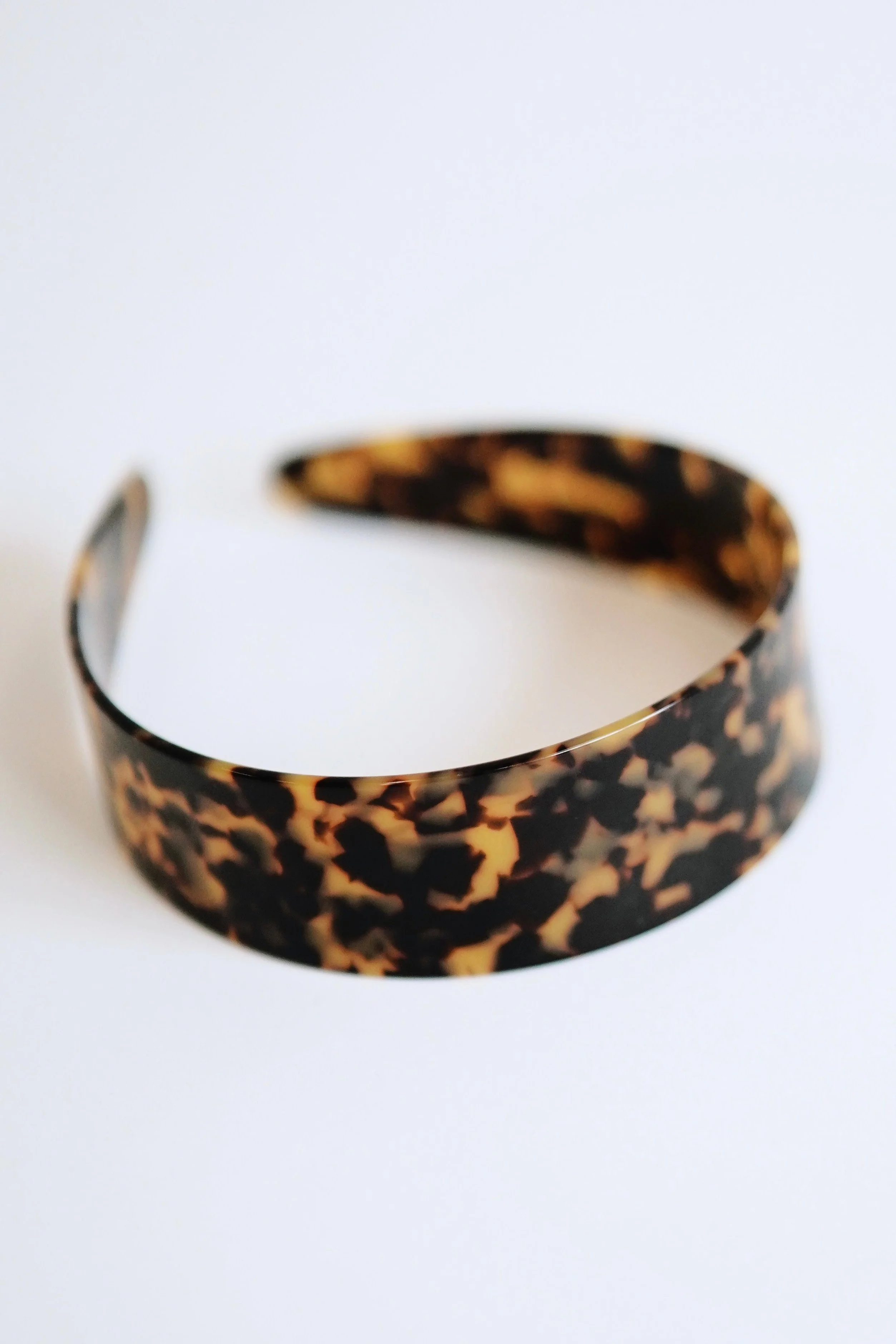 Tortoiseshell Wide Headband (Final Sale） - Image 5
