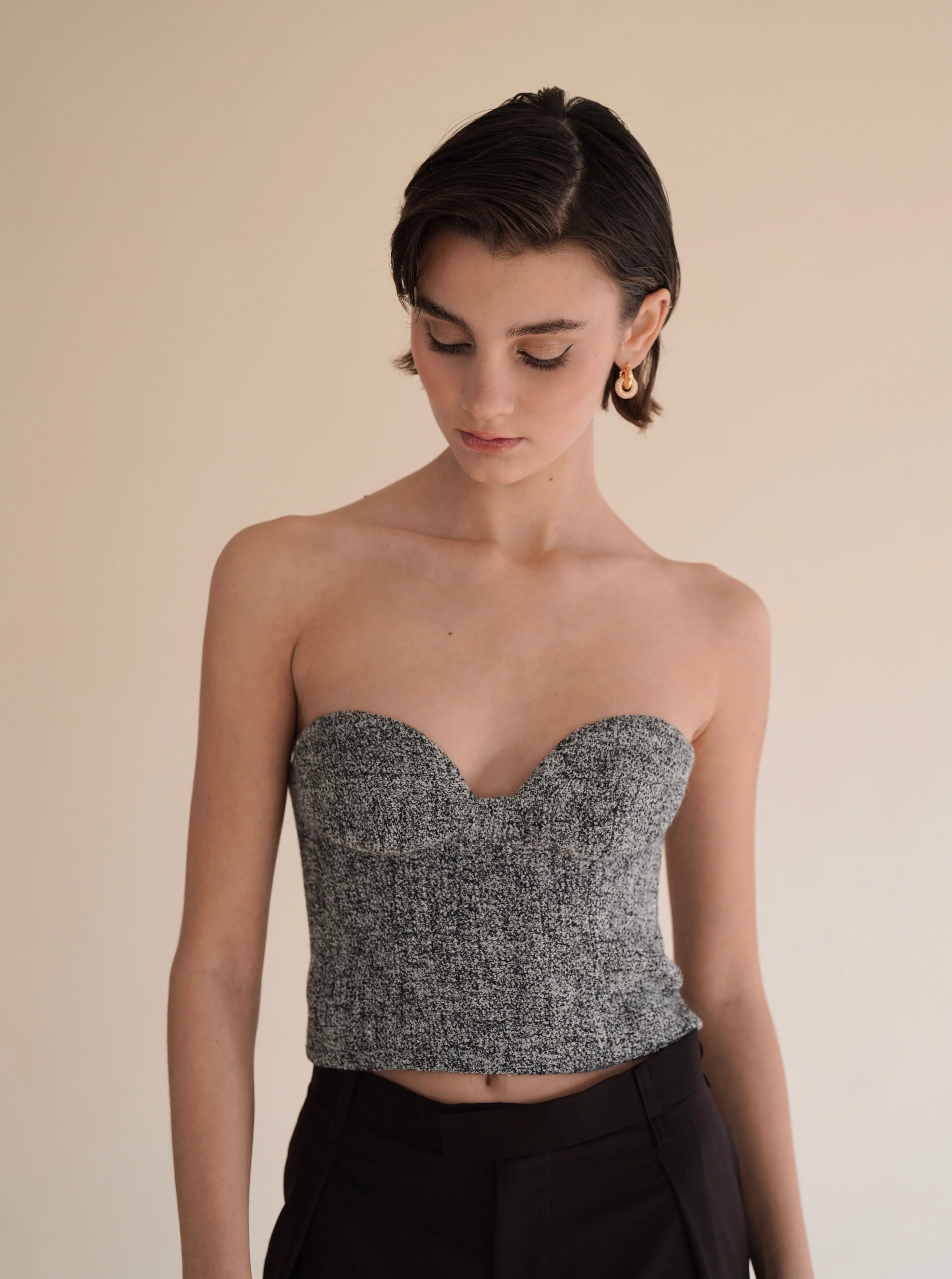 Mini Knot Earrings - Image 5