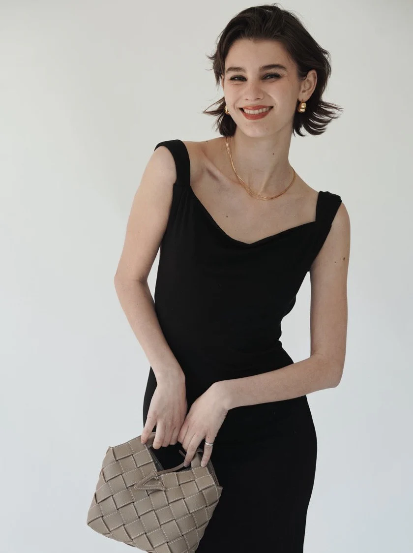 Minimal Layers Necklace - Image 7