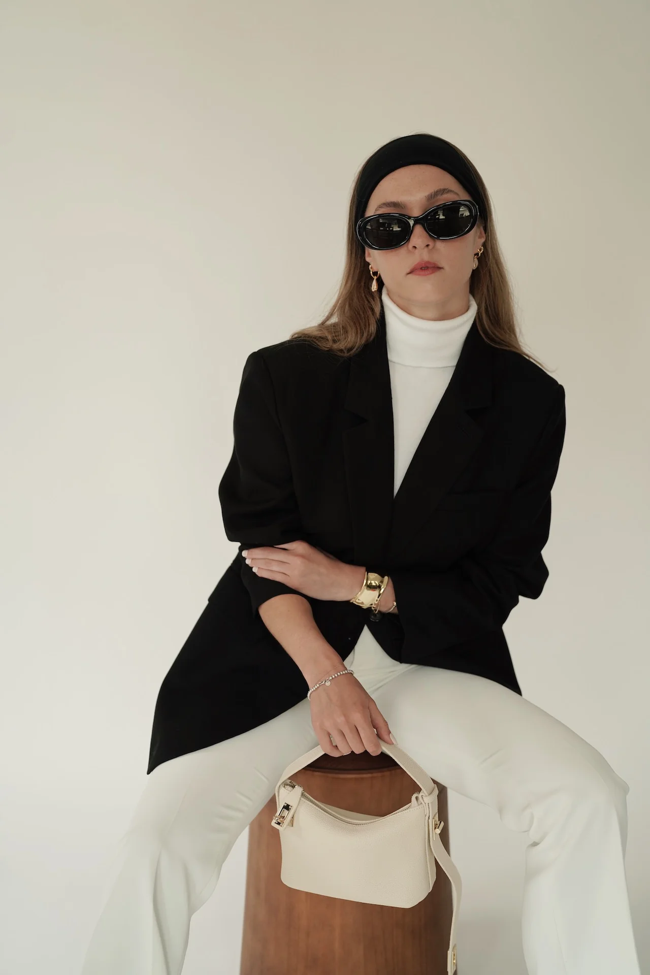 Ripple Gold Cuff Bracelet - Image 4