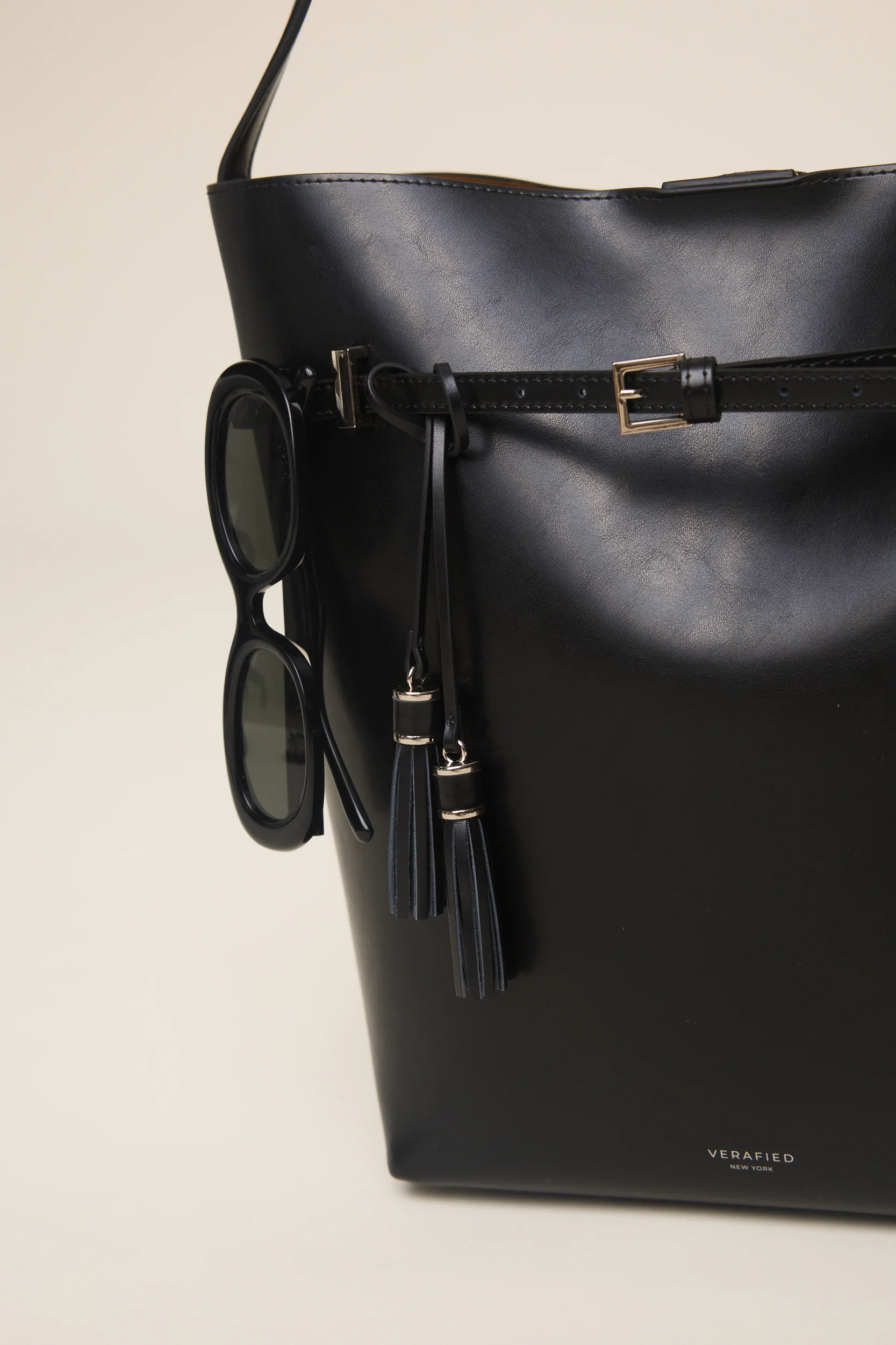 Silver Noir Tassel Charm - Image 10