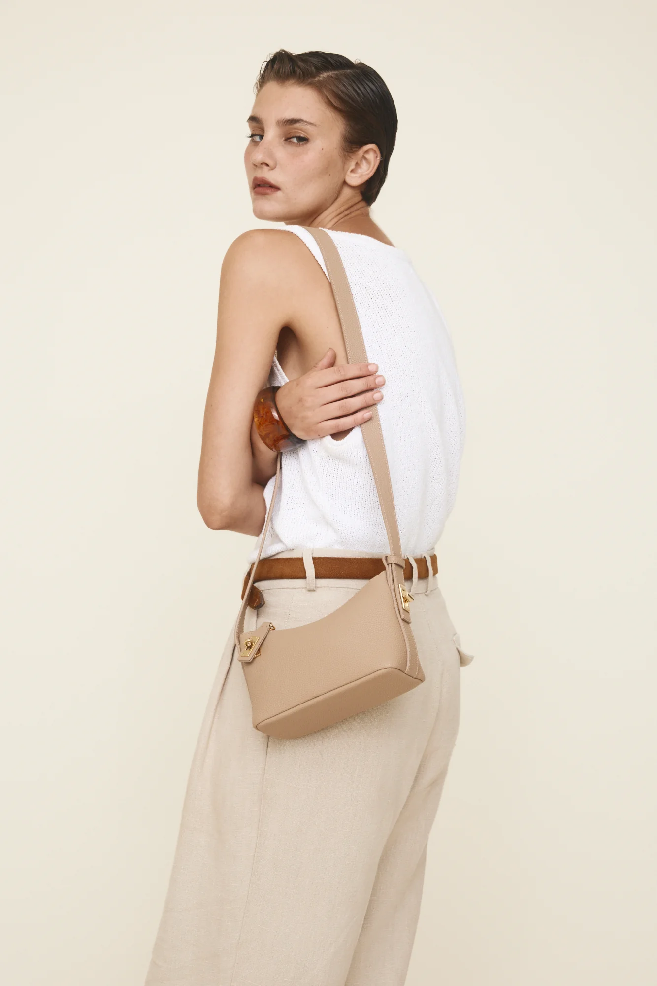 Twister Hobo Bag - Image 21