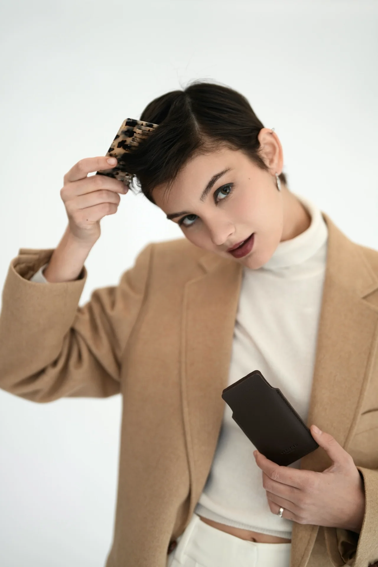 Espresso Hair Comb with Case - Image 5